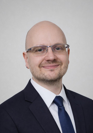 Hannes Migga-Vierke Chief Product Officer & Co-Founder